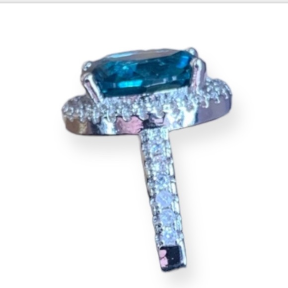 STERLING SILVER LONDON BLUE RING - Picture 6 of 9